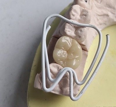 Зубы Zirconia фарфора кубические